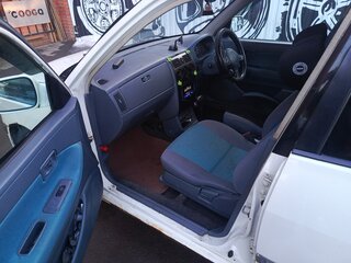 2002 Toyota Duet, белый, 170000 рублей, вид 5