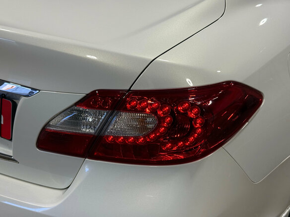 2011 Infiniti M37 IV, белый, 1400000 рублей - вид 11