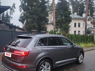 2020 Audi Q7 55 TFSI II (4M) Рестайлинг, серый, 5200000 рублей, вид 5