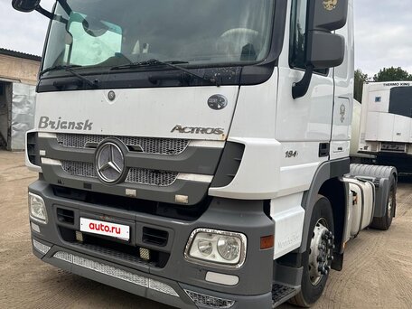2017 Mercedes-Benz Actros, белый, 2950000 рублей, вид 1