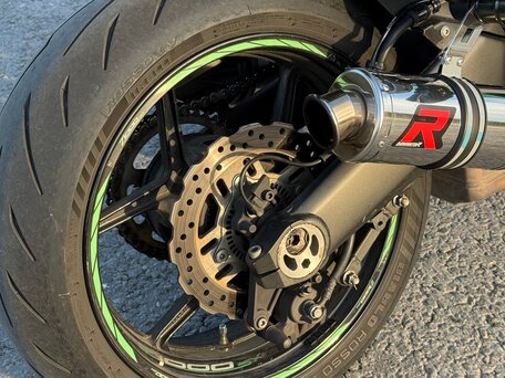 2019 Kawasaki Z 1000SX, зелёный, 930000 рублей, вид 5
