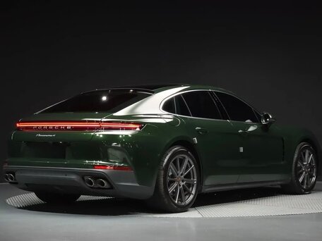 2026 Porsche Panamera 4 III, зелёный, 17000000 рублей, вид 3