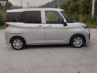 2022 Toyota Roomy I Рестайлинг, серый, 1189000 рублей, вид 2