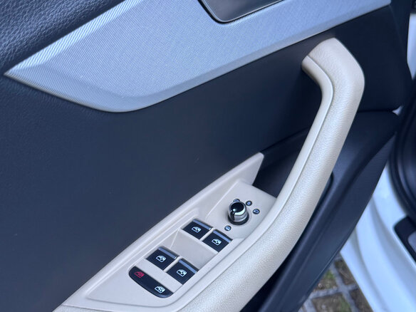 2016 Audi A4 V (B9), белый, 2040000 рублей - вид 18