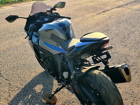 2025 Kawasaki ZX-6R Ninja, серый, 1150000 рублей, вид 4