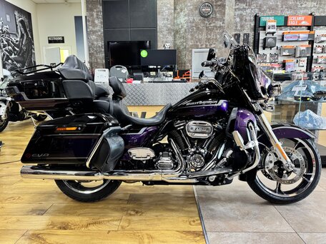 2020 Harley-Davidson CVO Limited, фиолетовый, 2690000 рублей, вид 1