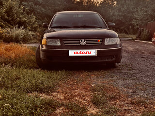 1999 Volkswagen Passat B5, зелёный, 450000 рублей, вид 2