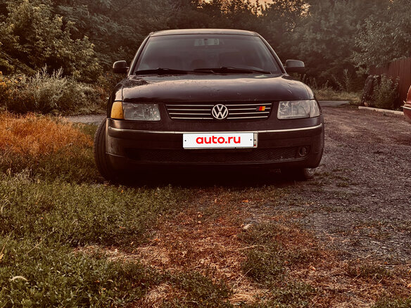 1999 Volkswagen Passat B5, зелёный, 450000 рублей - вид 1