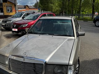 1990 Mercedes-Benz 190 (W201), бежевый, 400000 рублей, вид 3