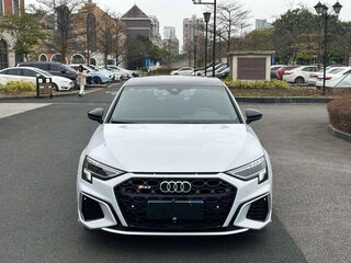 2023 Audi A3 35 TFSI Long IV (8Y), белый, 2090000 рублей, вид 2