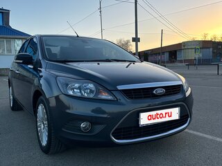 2010 Ford Focus II Рестайлинг, серый, 1400000 рублей, вид 3