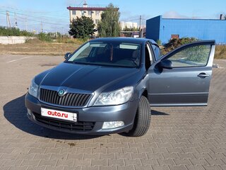 2011 Skoda Octavia II (A5) Рестайлинг, серый, 1050000 рублей, вид 5