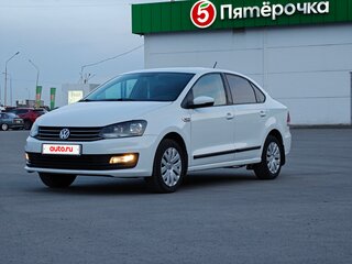 2016 Volkswagen Polo V Рестайлинг, белый, 1040000 рублей, вид 1