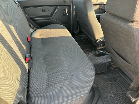 2016 Lada (ВАЗ) 2121 (4x4) I Рестайлинг, серебристый, 645000 рублей - вид 22