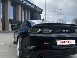 2021 Chevrolet Camaro 10-speed VI Рестайлинг, чёрный, 4600000 рублей, вид 5