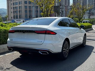 2026 Geely Emgrand III, белый, 1174000 рублей, вид 4