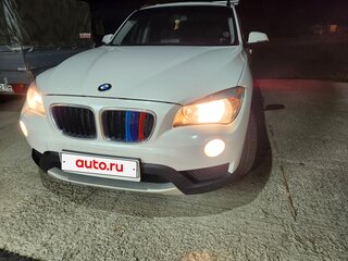 2013 BMW X1 18i I (E84) Рестайлинг, белый, 1200000 рублей, вид 2
