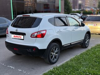 2012 Nissan Qashqai I Рестайлинг, белый, 830000 рублей, вид 4