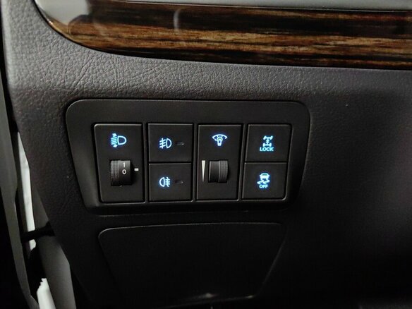 2011 Hyundai Santa Fe II Рестайлинг, белый, 1244000 рублей - вид 21