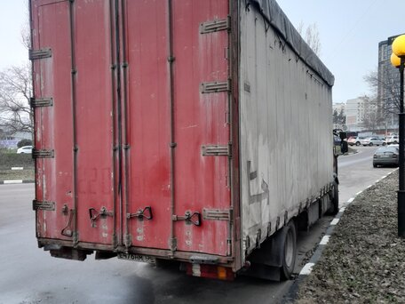 1997 Renault Premium, красный, 1250000 рублей, вид 2