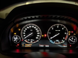 2016 BMW X6 40d II (F16), белый, 4680000 рублей, вид 3
