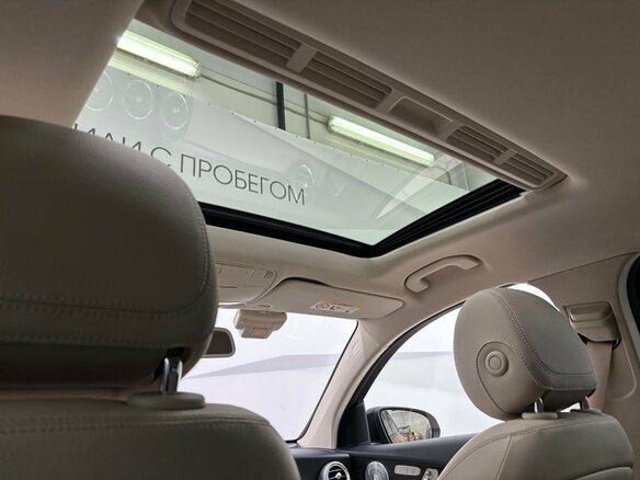 2017 Mercedes-Benz GLC Coupe 250 I (C253), красный - вид 16
