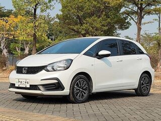 2023 Honda Fit Crosstar IV Рестайлинг, белый, 1400000 рублей, вид 1
