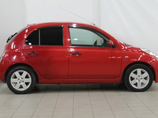 2006 Nissan Micra III (K12), красный, 550000 рублей, вид 5
