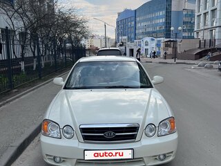 2004 Kia Magentis I Рестайлинг, белый, 610000 рублей, вид 2