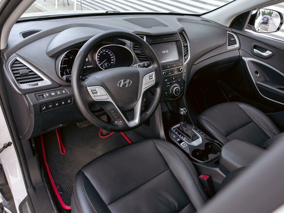 2017 Hyundai Santa Fe III Рестайлинг, белый, 1855000 рублей - вид 12