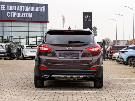 2015 Hyundai ix35 I Рестайлинг, коричневый, 1255000 рублей, вид 5