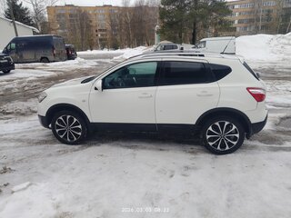 2011 Nissan Qashqai I Рестайлинг, белый, 830000 рублей, вид 4