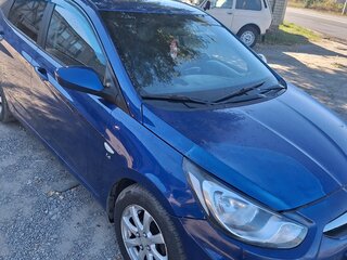 2011 Hyundai Solaris I, синий, 520000 рублей, вид 2