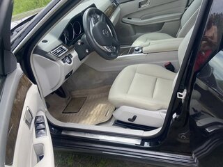2014 Mercedes-Benz E-Класс 200 IV (W212, S212, C207) Рестайлинг, чёрный, 2100000 рублей, вид 4