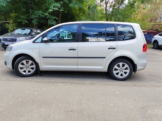2011 Volkswagen Touran I Рестайлинг 2, серебристый, 899000 рублей, вид 5