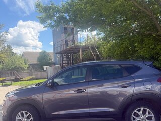 2016 Hyundai Tucson III, серый, 2100000 рублей, вид 4