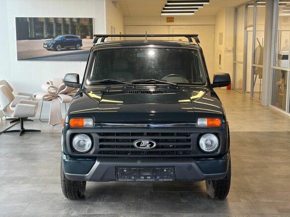2024 Lada (ВАЗ) Niva Legend I, зелёный, 899000 рублей - вид 1