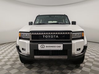 2025 Toyota Land Cruiser Prado 250 Series, белый, 13300000 рублей, вид 2