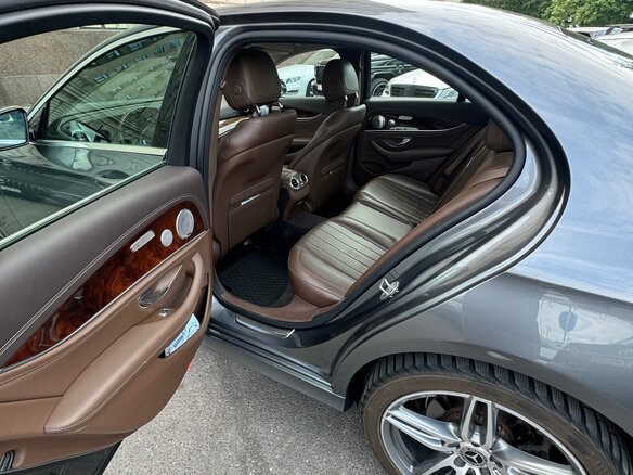 2018 Mercedes-Benz E-Класс 200 V (W213, S213, C238), серый, 3500000 рублей - вид 21