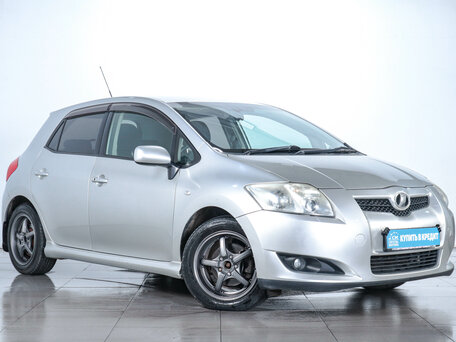 Toyota Auris I