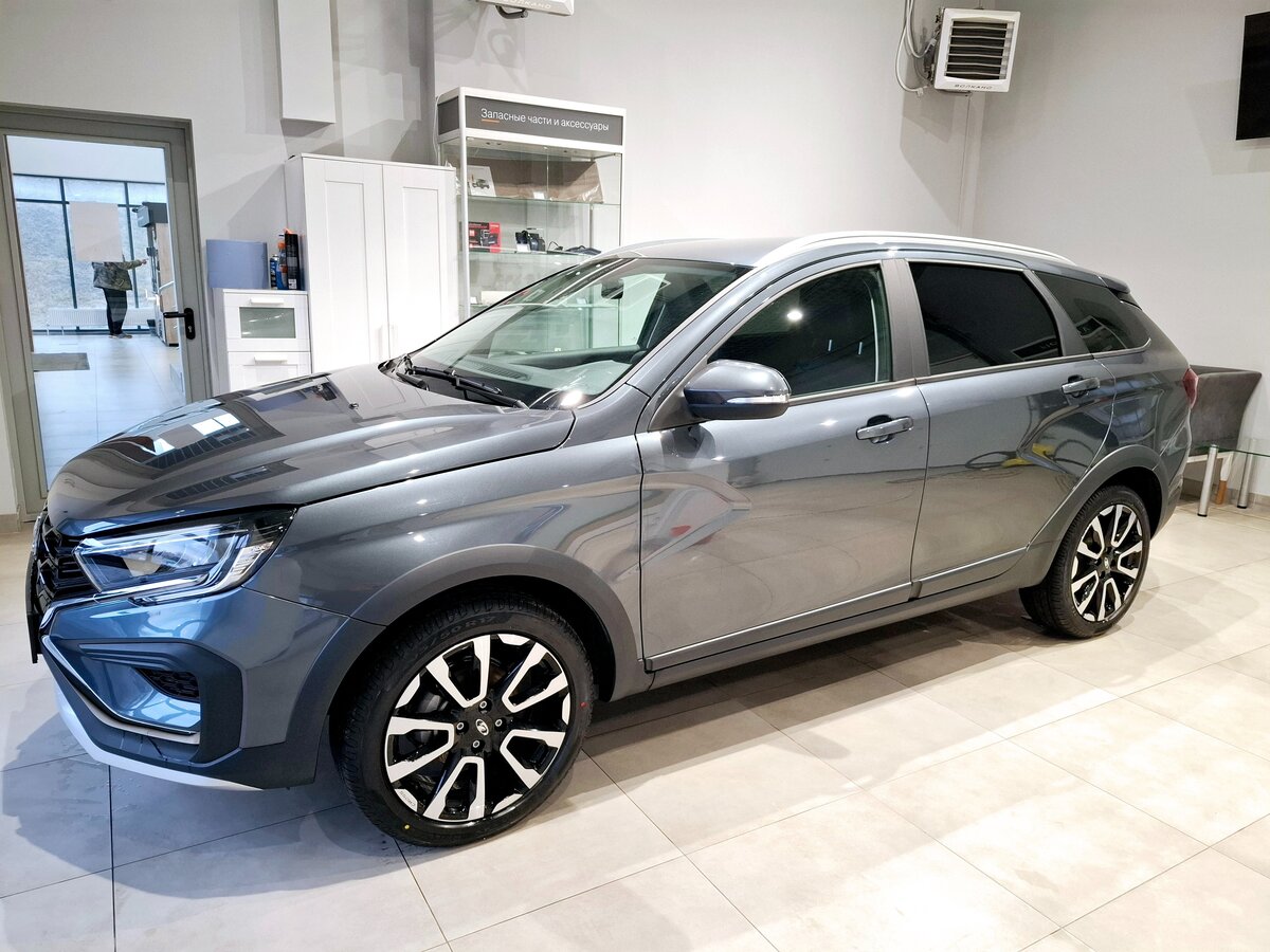 Открыть фотографии: Lada (ВАЗ) Vesta I Рестайлинг (NG)