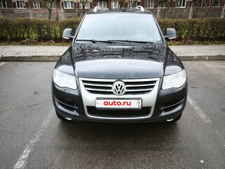 2008 Volkswagen Touareg I Рестайлинг, чёрный, 700000 рублей, вид 2