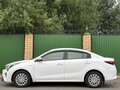 2021 Kia Rio IV Рестайлинг, белый - вид 7