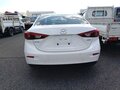 2018 Mazda Axela III Рестайлинг, белый, 1100000 рублей - вид 3