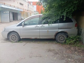 2001 Nissan Liberty, серый, 170000 рублей, вид 3