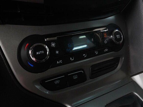 2014 Ford Focus III, красный, 1039000 рублей - вид 12