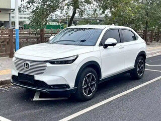 2024 Honda Vezel II Рестайлинг, белый, 1870000 рублей, вид 1