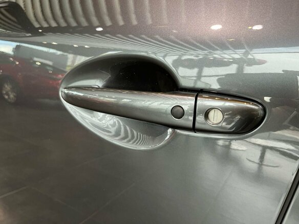 2026 Mazda CX-5 II Рестайлинг, серый, 4200000 рублей - вид 9