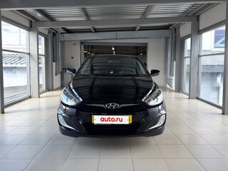 2013 Hyundai Solaris I, чёрный, 729000 рублей, вид 2