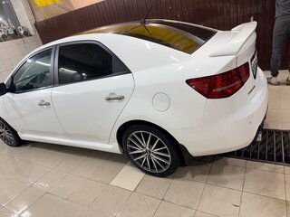 2012 Kia Cerato II, белый, 790000 рублей, вид 4